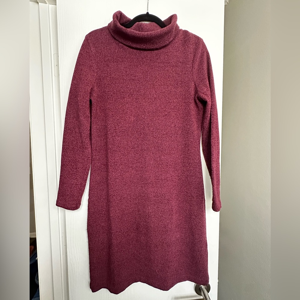 🚫SOLD🚫 Preloved Wine Colored Banana Republic Turtleneck Dress